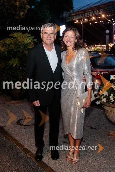  Aleksander  Zalaznik, generalni direktor Danfoss Trata, predsednik Združenja Manager; dr. Maja Zalaznik, nekdanja ministrica za izobraževanje, znanost in športAna Netrebko in Jusif Ejvazov, koncert opernih arij, 68. Ljubljana Festivala