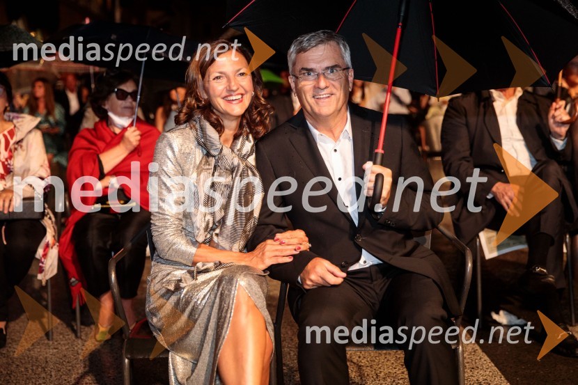 dr. Maja Zalaznik, nekdanja ministrica za izobraževanje, znanost in šport;  Aleksander  Zalaznik, generalni direktor Danfoss Trata, predsednik Združenja ManagerAna Netrebko in Jusif Ejvazov, koncert opernih arij, 68. Ljubljana Festivala