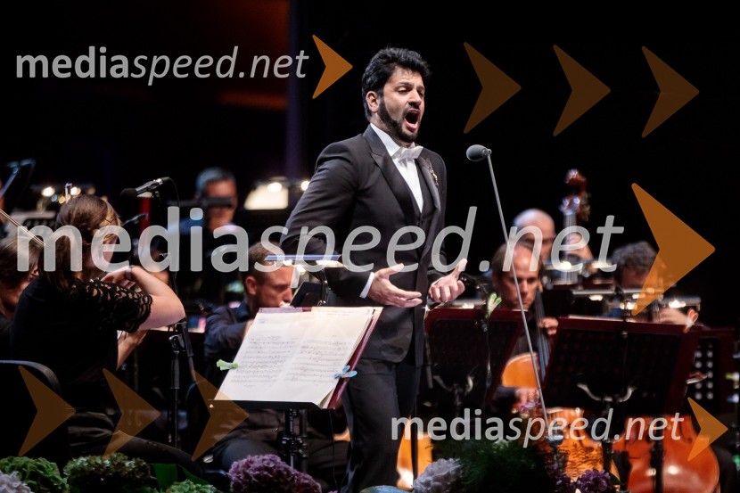 Jusif Ejvazov, tenorAna Netrebko in Jusif Ejvazov, koncert opernih arij, 68. Ljubljana Festivala