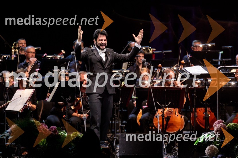  Jusif Ejvazov, tenorAna Netrebko in Jusif Ejvazov, koncert opernih arij, 68. Ljubljana Festivala