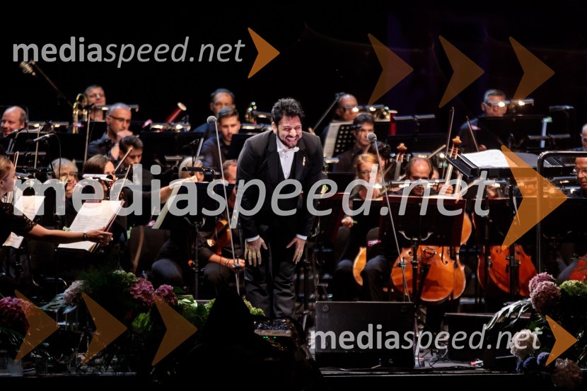  Jusif Ejvazov, tenorAna Netrebko in Jusif Ejvazov, koncert opernih arij, 68. Ljubljana Festivala