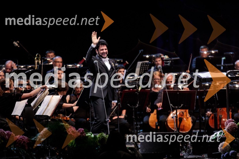  Jusif Ejvazov, tenorAna Netrebko in Jusif Ejvazov, koncert opernih arij, 68. Ljubljana Festivala