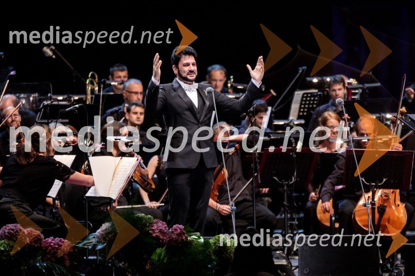  Jusif Ejvazov, tenorAna Netrebko in Jusif Ejvazov, koncert opernih arij, 68. Ljubljana Festivala