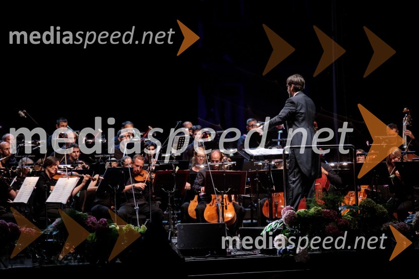  Michelangelo Mazza, dirigentAna Netrebko in Jusif Ejvazov, koncert opernih arij, 68. Ljubljana Festivala