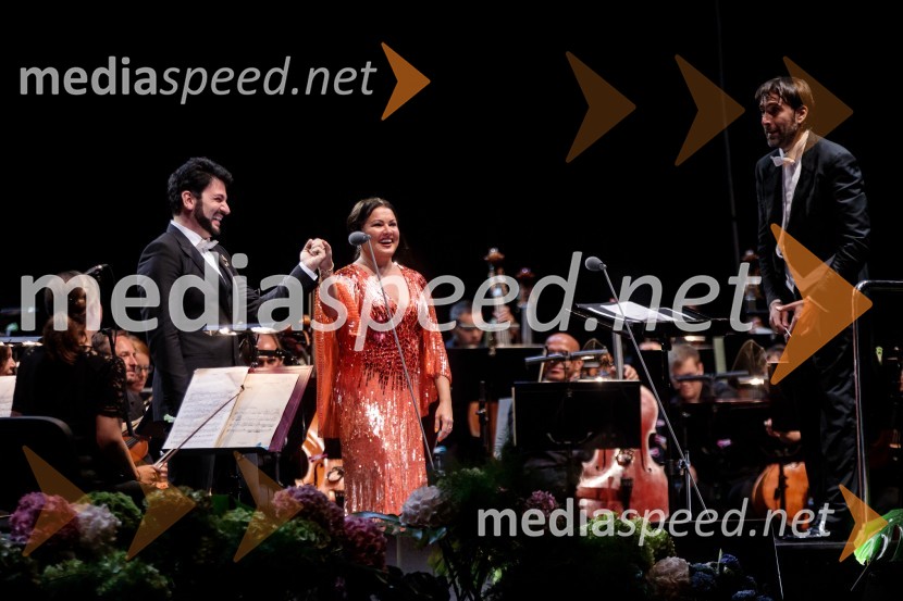  Jusif Ejvazov, tenor;  Anna Netrebko, sopranistka;  Michelangelo Mazza, dirigentAna Netrebko in Jusif Ejvazov, koncert opernih arij, 68. Ljubljana Festivala