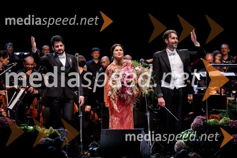  Jusif Ejvazov, tenor;  Anna Netrebko, sopranistka;  Michelangelo Mazza, dirigentAna Netrebko in Jusif Ejvazov, koncert opernih arij, 68. Ljubljana Festivala
