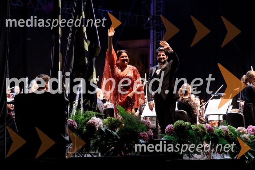  Anna Netrebko, sopranistka;  Jusif Ejvazov, tenorAna Netrebko in Jusif Ejvazov, koncert opernih arij, 68. Ljubljana Festivala