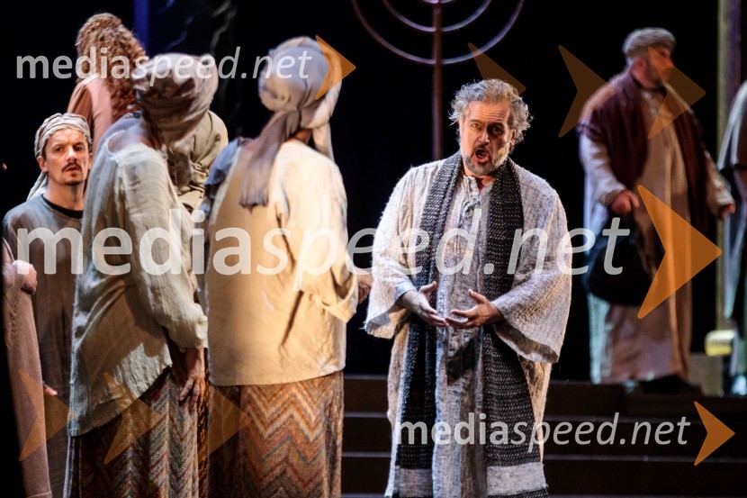  ... ;  ... ;  Riccardo  Zanellato, operni pevecNabucco, opera v okviru 68. Ljubljana Festivala