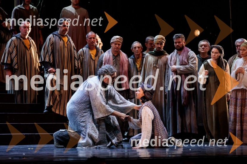  Riccardo  Zanellato, operni pevec;  ... Nabucco, opera v okviru 68. Ljubljana Festivala