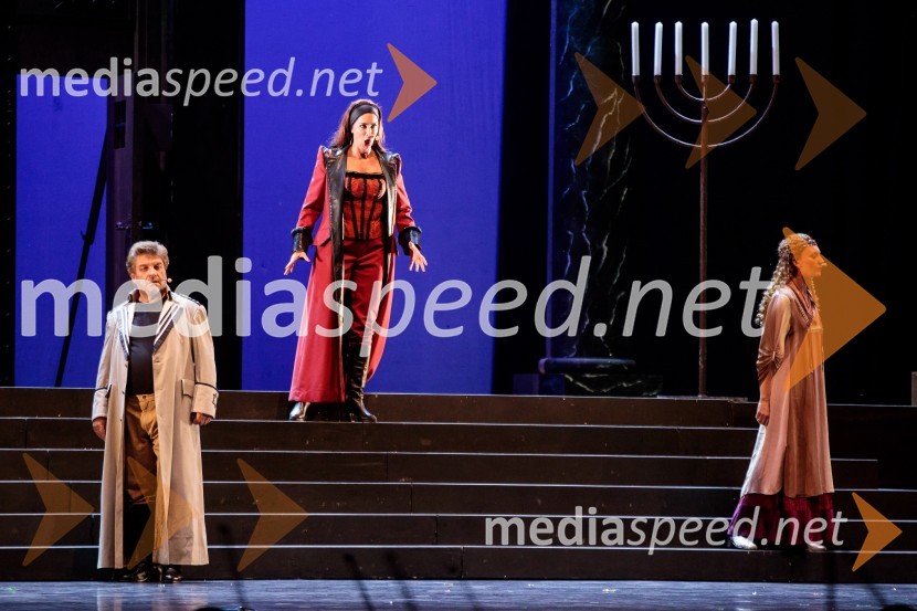  Branko Robinšak, operni pevec;  Dragana Radaković, operna pevka;  Elena Dobravec, operna pevkaNabucco, opera v okviru 68. Ljubljana Festivala