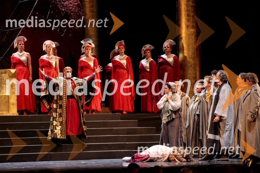  Marko Kobal, operni pevec;  Zala Hodnik, operna pevka;  Elena Dobravec, operna pevka;  Riccardo  Zanellato, operni pevecNabucco, opera v okviru 68. Ljubljana Festivala