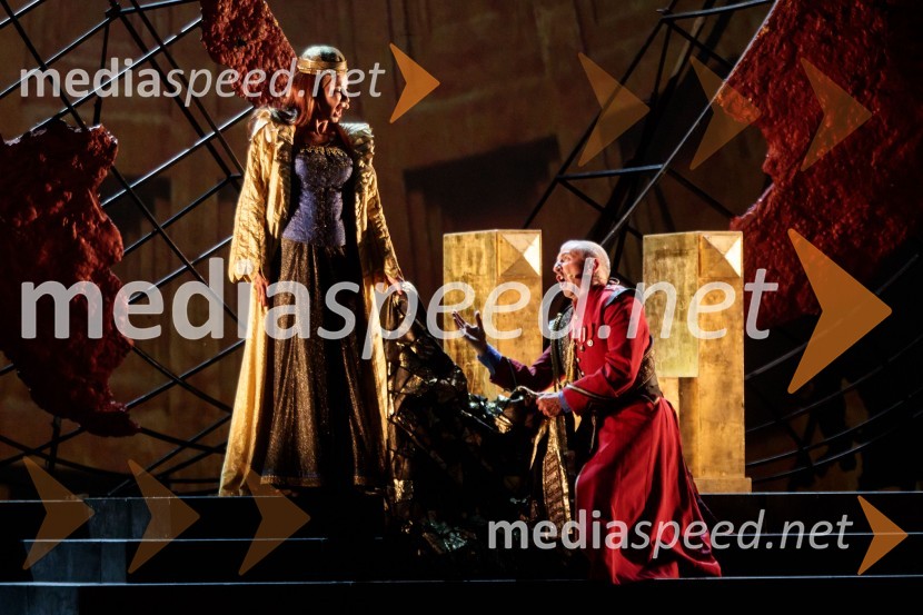  Dragana Radaković, operna pevka;  Marko Kobal, operni pevecNabucco, opera v okviru 68. Ljubljana Festivala