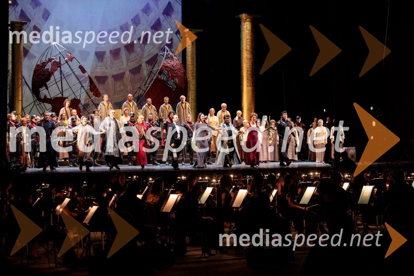  Zoran Potočan, operni pevec;  Zala Hodnik, operna pevka;  Riccardo  Zanellato, operni pevec;  Marko Kobal, operni pevec;  Gianluca Marcianò, dirigent;  Dragana Radaković, operna pevka;  Branko Robinšak, operni pevec;  Elena Dobravec, operna pevka;  Rusmir  Redžić, operni pevecNabucco, opera v okviru 68. Ljubljana Festivala