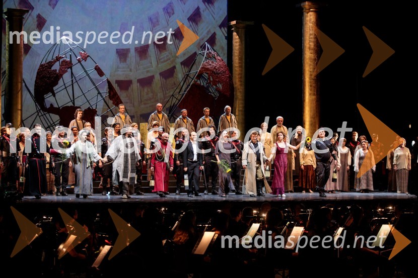  Zoran Potočan, operni pevec;  Zala Hodnik, operna pevka;  Riccardo  Zanellato, operni pevec;  Marko Kobal, operni pevec;  Gianluca Marcianò, dirigent;  Dragana Radaković, operna pevka;  Branko Robinšak, operni pevec;  Elena Dobravec, operna pevka;  Rusmir  Redžić, operni pevecNabucco, opera v okviru 68. Ljubljana Festivala