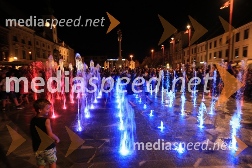 Otvoritev fontane na Glavnem trgu, Maribor