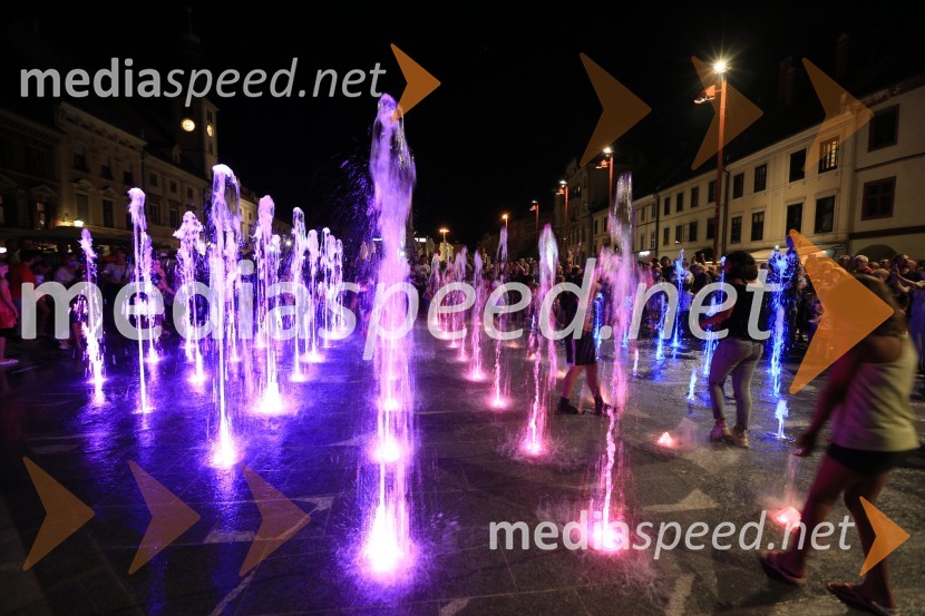 Otvoritev fontane na Glavnem trgu, Maribor