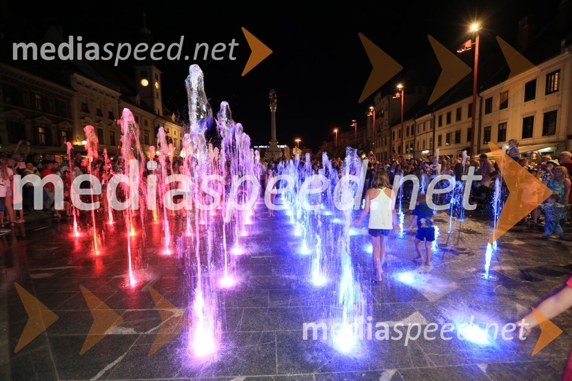 Otvoritev fontane na Glavnem trgu, Maribor