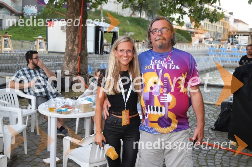  Špela Pokeržnik, glasbenica in novinarka;  Vladimir - Vlado Šega, predsednik SSD skupine HSE in SD DEM, organizator koncertovSiddharta, Leonart in petkovo dogajanje, Festival Lent 2020