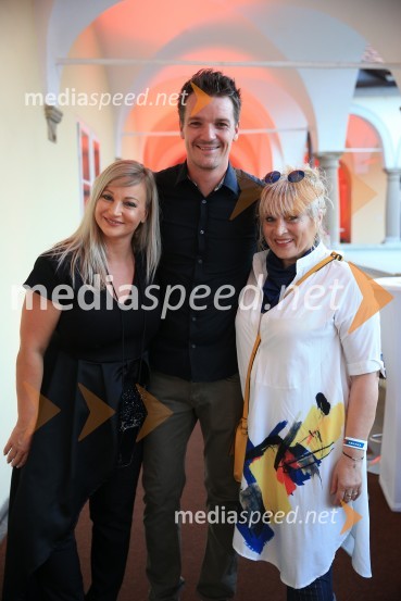  Nika  Čukur,  ShowRoom events;  Mitja Šeško, častni član, Rotaract klub Maribor;  Ana Žvorc, koreografinja, stilistkaSiddharta, Leonart in petkovo dogajanje, Festival Lent 2020