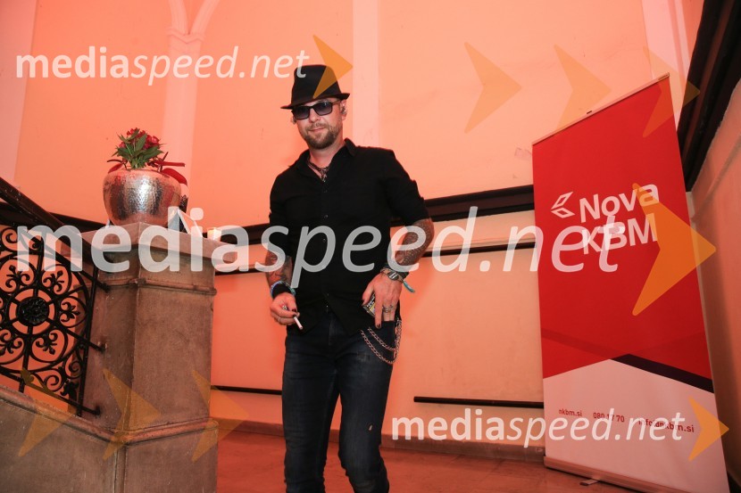  Tomi Meglič, glasbenik, pevec skupine SiddhartaSiddharta, Leonart in petkovo dogajanje, Festival Lent 2020