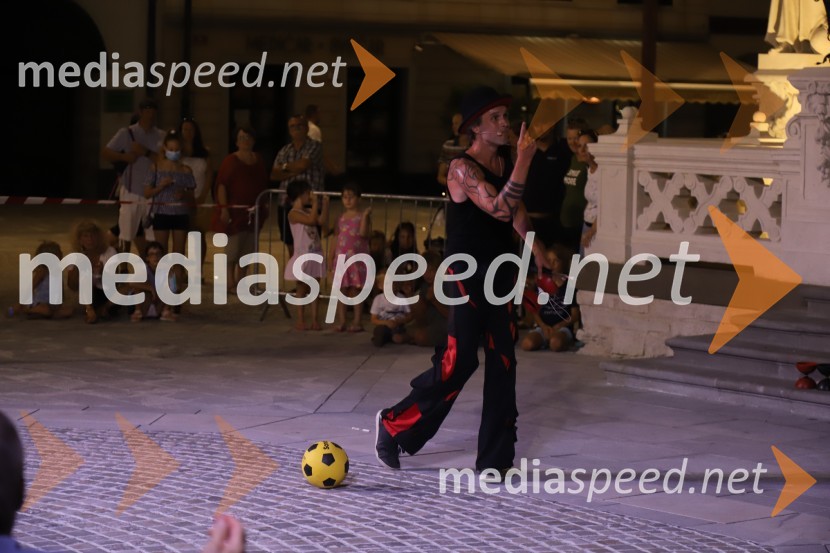  Matjaž  Kekec, ArbadakarbaSiti hlapci in sobotno dogajanje, Festival Lent 2020