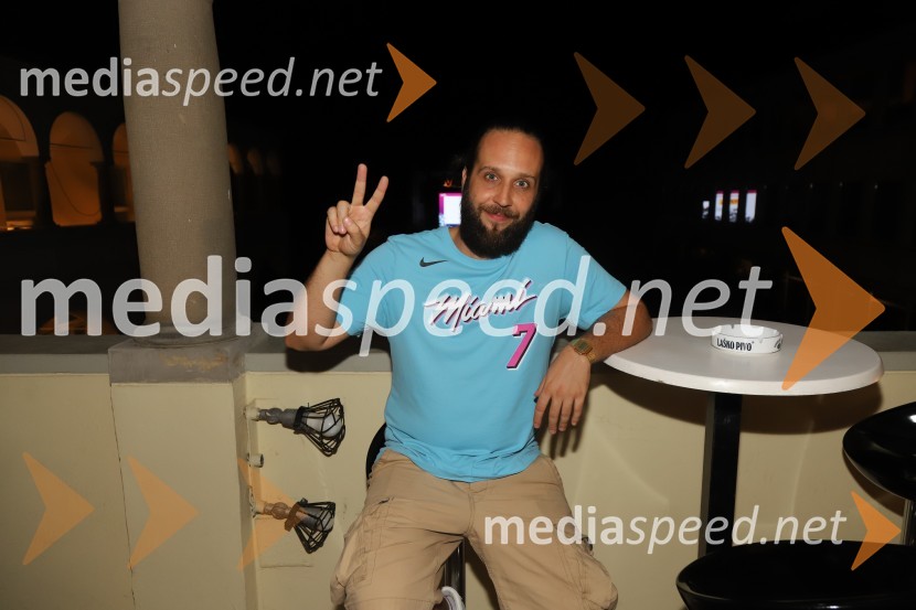  Marko Kocjan - Emkej, glasbenikDimek in Davor Klarič, Emkej, Muzičari, Bojan Emeršič in nedeljsko dogajanje, Festival Lent 2020