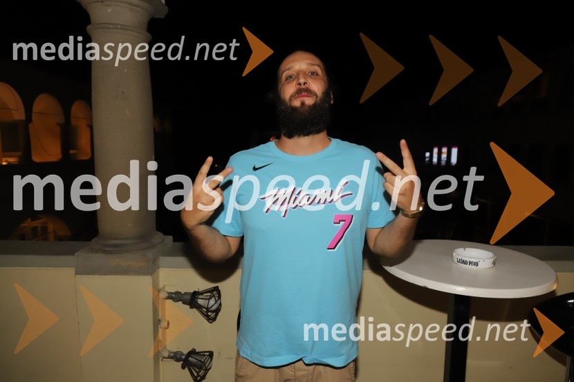  Marko Kocjan - Emkej, glasbenikDimek in Davor Klarič, Emkej, Muzičari, Bojan Emeršič in nedeljsko dogajanje, Festival Lent 2020