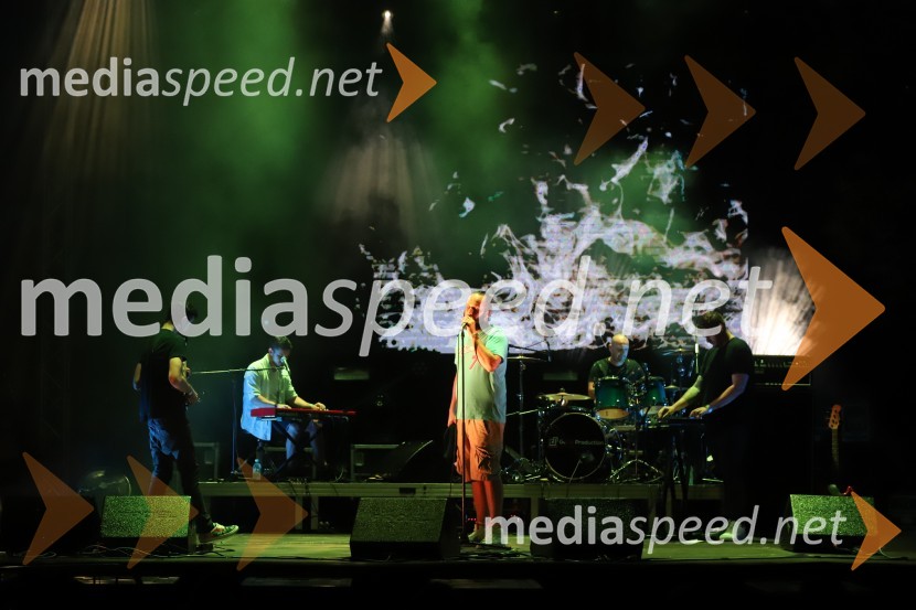  Vid Turica, Muzičari;  Žan Hauptman, Muzičari;  Marko Kocjan - Emkej, glasbenik;  Nace  Jordan, Muzičari;  Anže Metod Breskvar, MuzičariDimek in Davor Klarič, Emkej, Muzičari, Bojan Emeršič in nedeljsko dogajanje, Festival Lent 2020