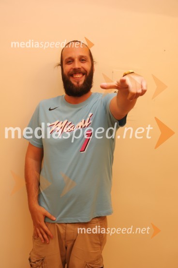  Marko Kocjan - Emkej, glasbenikDimek in Davor Klarič, Emkej, Muzičari, Bojan Emeršič in nedeljsko dogajanje, Festival Lent 2020