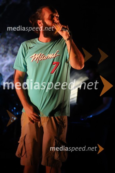  Marko Kocjan - Emkej, glasbenikDimek in Davor Klarič, Emkej, Muzičari, Bojan Emeršič in nedeljsko dogajanje, Festival Lent 2020