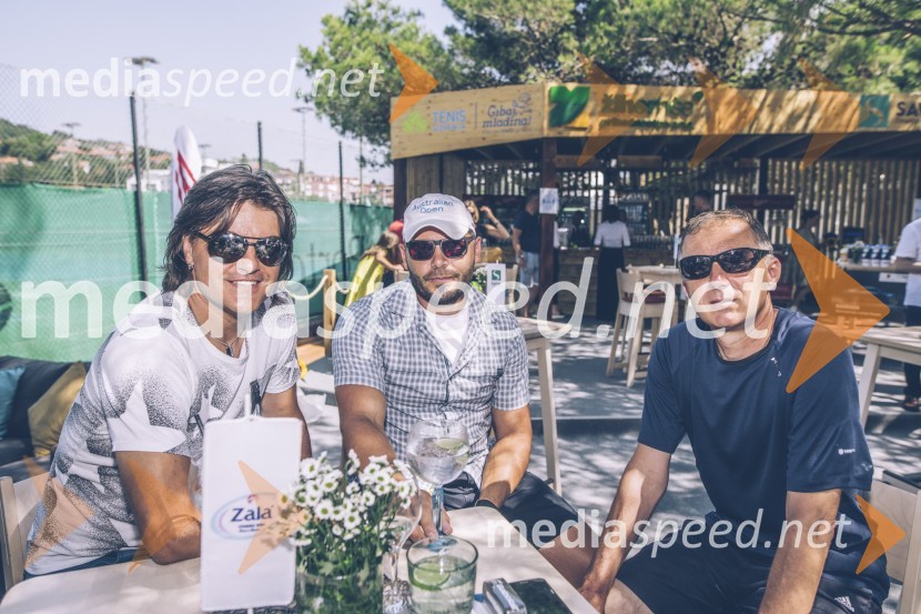  Bor Zuljan, kitarist, Šank rock;  Jure Arnež;  Marko ŠkolarisPorsche Business Challenge 2020, dobrodelni teniški turnir