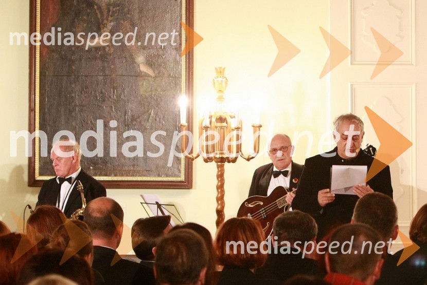 Old swing kvartet in Vladimir Jurc, igralec in povezovalec prireditveZlata petdeseta, otvoritev razstave Ivo Robić