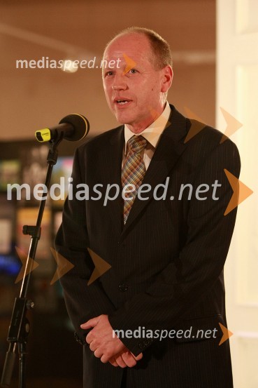 Rudi Kocbek, plesni učitelj in direktor Plesne šole PingiZlata petdeseta, otvoritev razstave Ivo Robić