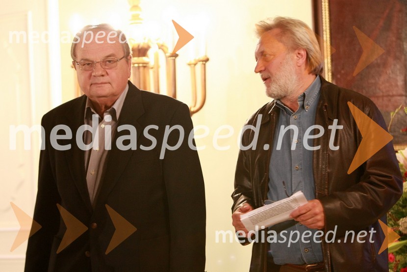 Srečko Niedorfer, nekdanji urednik Totega lista in Vlado Krejač, v.d. odgovornega urednika Radia MariborZlata petdeseta, otvoritev razstave Ivo Robić