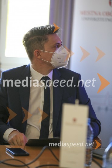 Javni holding Maribor, predstavitev, novinarska konferenca