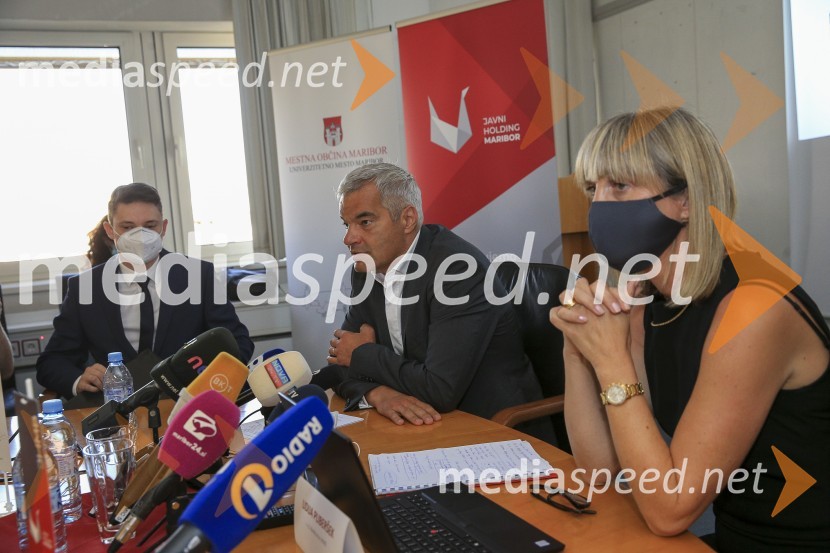 ... ;  Aleksander Saša Arsenovič, župan, Mestna občina Maribor; mag. Lidija Pliberšek, direktorica Pogrebnega podjetje Maribor d.d. in predsednica ASCEJavni holding Maribor, predstavitev, novinarska konferenca