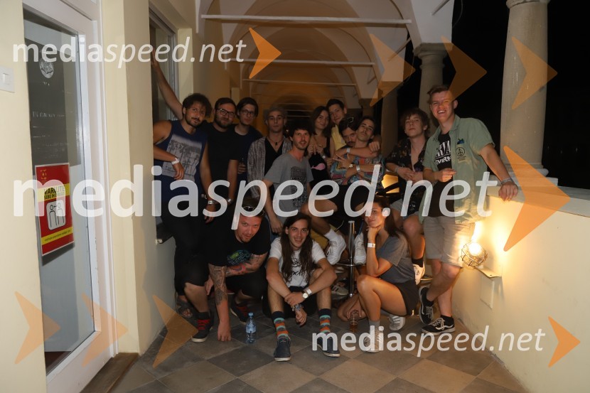 Skupina Mrfy in Koala Voice z ekipoFolkart, Koala voice in torkovo dogajanje, Festival Lent 2020