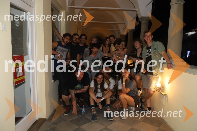 Skupina Mrfy in Koala Voice z ekipoFolkart, Koala voice in torkovo dogajanje, Festival Lent 2020