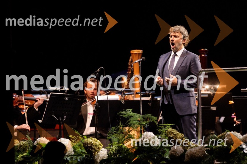  ... ;  Jonas Kaufmann, tenorJonas Kaufmann, koncert v okviru 68. Ljubljana Festivala