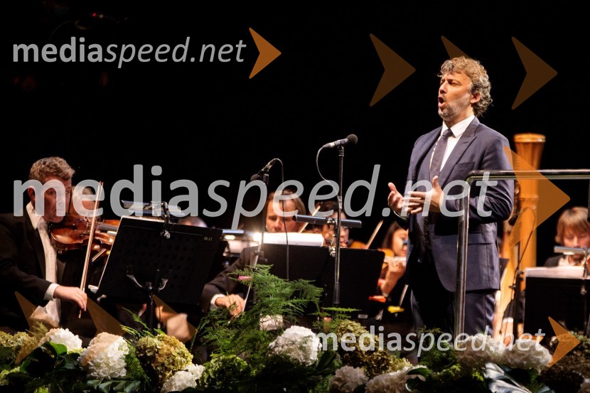  ... ;  Jonas Kaufmann, tenorJonas Kaufmann, koncert v okviru 68. Ljubljana Festivala