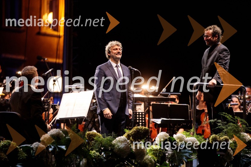  Jonas Kaufmann, tenor;  Jochen  Rieder, dirigentJonas Kaufmann, koncert v okviru 68. Ljubljana Festivala
