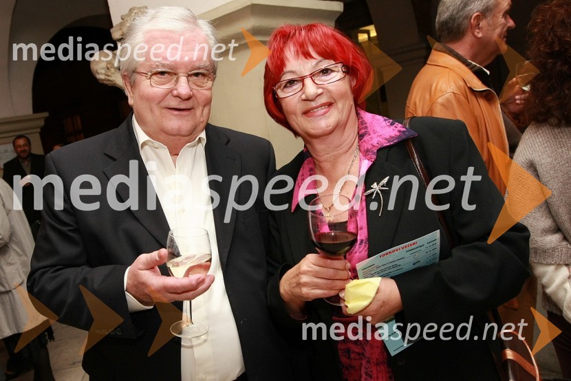 Marko Novosel, nekdanji jugoslovanski pevec in ...Zlata petdeseta, otvoritev razstave Ivo Robić