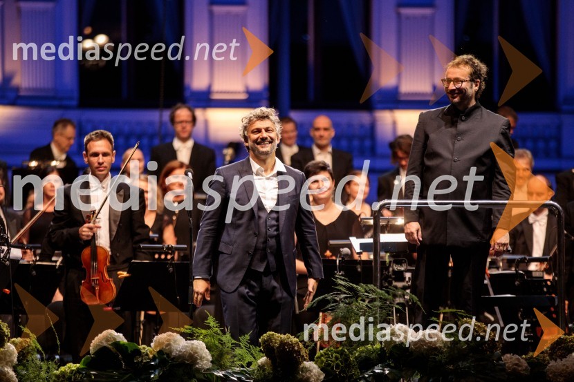  ... ;  Jonas Kaufmann, tenor;  Jochen  Rieder, dirigentJonas Kaufmann, koncert v okviru 68. Ljubljana Festivala