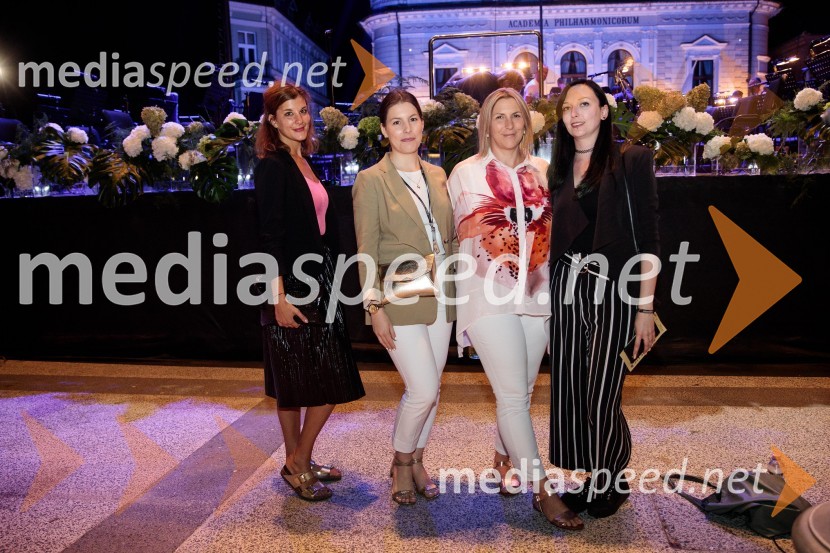  Kaja  Kovič, Trženje Festival Ljubljana;  Tina Berk, PR, Festival Ljubljana;  Nina Tertnik, vodja trženja Festival Ljubljana;  Maruša Šinkovič, PR Festival LjubljanaJonas Kaufmann, koncert v okviru 68. Ljubljana Festivala