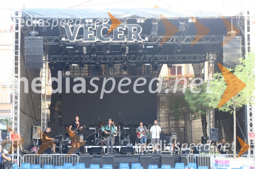  ... ;  ... ;  Vlado Kreslin, glasbenik;  ... ;  ... Bilbi, Vlado Kreslin in sredino dogajanje, Festival Lent 2020