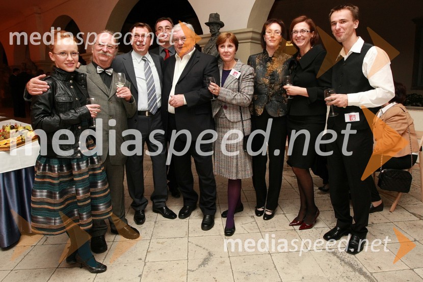 Kolektiv Pokrajinskega muzeja MariborZlata petdeseta, otvoritev razstave Ivo Robić