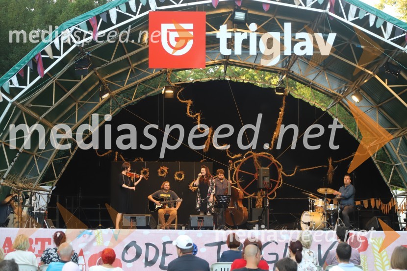  Doris Šegula, violinistka;  Gregor Stermecki, urednik, Radio Maribor;  Maja Pihler Stermecki-Bilbi, glasbenica;  ... ;  Jože Zadravec, bobnar, Jazz ladiesBilbi, Vlado Kreslin in sredino dogajanje, Festival Lent 2020