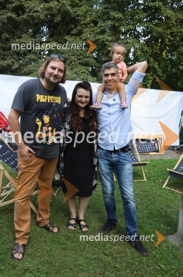  Gregor Stermecki, urednik, Radio Maribor;  Maja Pihler Stermecki-Bilbi, glasbenica;  Bor Greiner, odgovorni urednik, Radio City;  Julija GreinerBilbi, Vlado Kreslin in sredino dogajanje, Festival Lent 2020