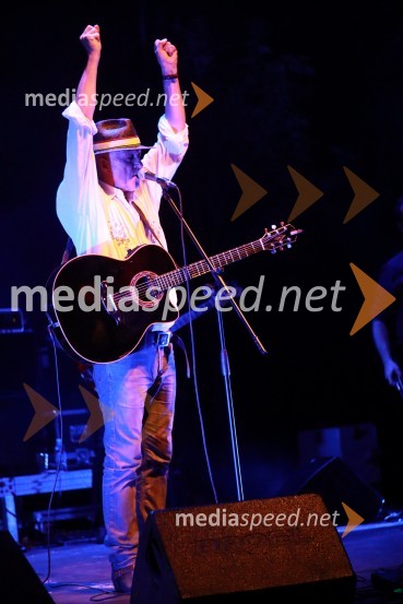  Vlado Kreslin, glasbenikBilbi, Vlado Kreslin in sredino dogajanje, Festival Lent 2020