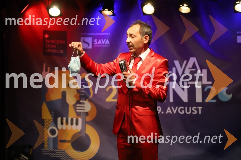 Tadej Toš, Dan D in četrtkovo dogajanje, Festival Lent 2020